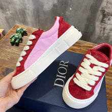 Load image into Gallery viewer, Christian Dior B33 Sneakers
