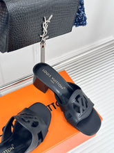 Load image into Gallery viewer, Louis vuitton  Isola Mule
