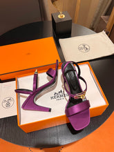 Load image into Gallery viewer, Hermes Glamour 70 Sandals
