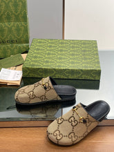 Load image into Gallery viewer, Gucci  Horsebit Slipper
