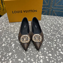 Load image into Gallery viewer, Louis Vuitton  Flat Ballerina
