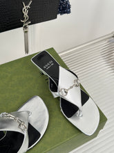 Load image into Gallery viewer, Gucci Sandals With Horsebit
