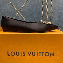 Load image into Gallery viewer, Louis Vuitton  Flat Ballerina
