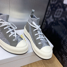 Load image into Gallery viewer, Christian Dior Walk&#39;n  Sneakers
