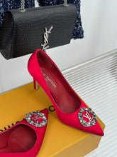 Load image into Gallery viewer, Louis Vuitton Pump
