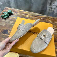 Load image into Gallery viewer, Louis Vuitton Capri Open a Back  Sneakers
