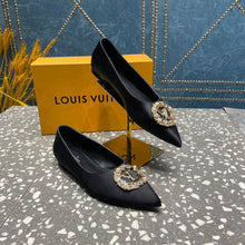 Load image into Gallery viewer, Louis Vuitton  Flat Ballerina
