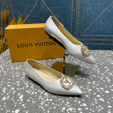 Load image into Gallery viewer, Louis Vuitton  Flat Ballerina
