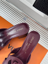 Load image into Gallery viewer, Louis vuitton  Isola Mule

