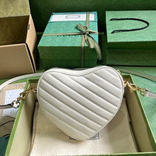 Load image into Gallery viewer, Gucci Interlocking G Mini Heart Shoulder Bag
