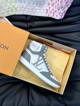 Load image into Gallery viewer, Louis Vuitton Rivoli Sneakers
