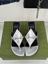 Load image into Gallery viewer, Gucci Sandals With Horsebit
