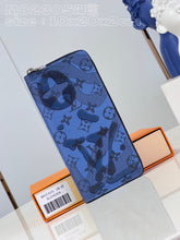 Load image into Gallery viewer, Louis Vuitton Zippy Wallet
