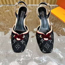 Load image into Gallery viewer, Louis Vuitton Slingback Pump
