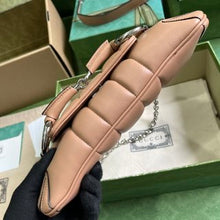 Load image into Gallery viewer, Gucci Horsebit Chain Small Shoulder Bag
