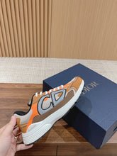 Load image into Gallery viewer, Christian Dior Men B30 Sneaker
