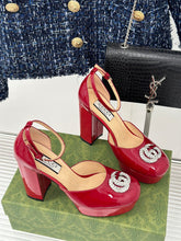 Load image into Gallery viewer, Gucci Platform Sandals With Double G
