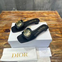 Load image into Gallery viewer, Christian Dior C&#39;est Slide
