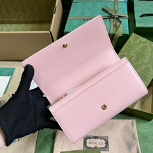Load image into Gallery viewer, Gucci Continental Wallet
