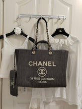 Load image into Gallery viewer, Chanel Rue Cambon Tote Bag
