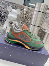 Load image into Gallery viewer, Gucci  Run Sneakers
