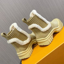 Load image into Gallery viewer, Louis Vuitton Ruby Flat Ranger Boots
