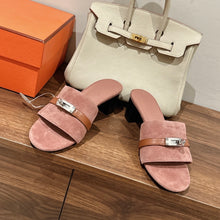 Load image into Gallery viewer, Hermes Gigi Sandal
