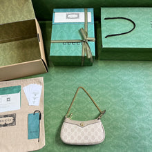 Load image into Gallery viewer, Gucci Ophidia GG Small Bag
