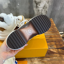 Load image into Gallery viewer, Louis Vuitton Archlight Sneaker
