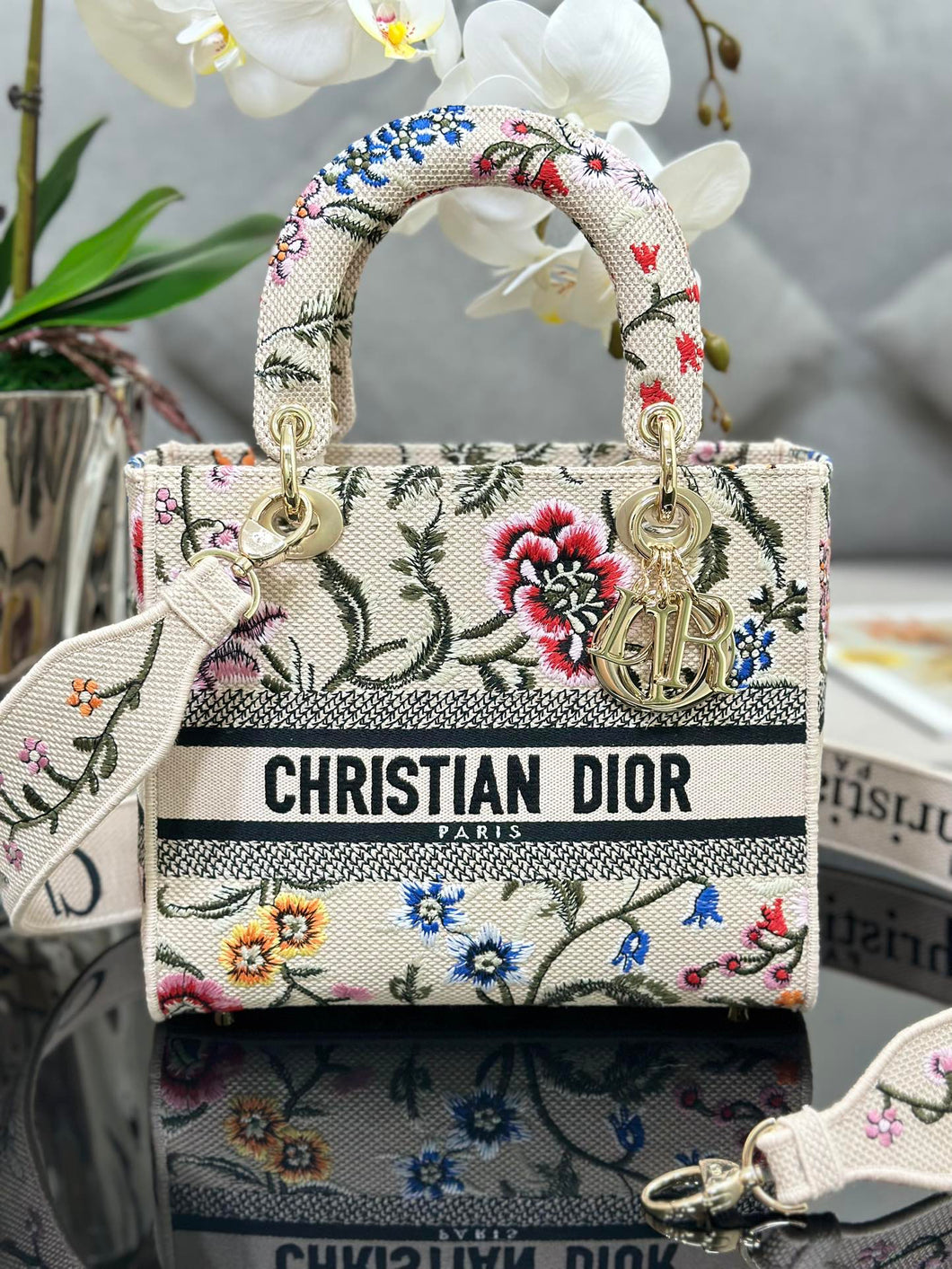 Christian Dior Medium Lady D Lite Bag