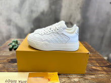 Load image into Gallery viewer, Louis Vuitton Groovy Platform Sneakers
