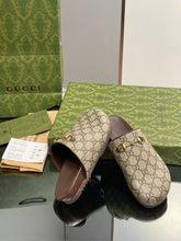 Load image into Gallery viewer, Gucci  Horsebit Slipper
