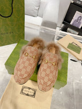 Load image into Gallery viewer, Gucci Princetown  Slipper

