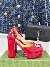 Load image into Gallery viewer, Gucci Platform Sandals With Double G
