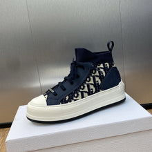 Load image into Gallery viewer, Christian Dior Walk&#39;n  Sneakers
