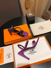 Load image into Gallery viewer, Hermes Glamour 70 Sandals
