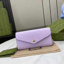 Load image into Gallery viewer, Gucci GG Continental Wallet
