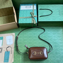 Load image into Gallery viewer, Gucci Horsebit 1955 Small Shoulder  Bag
