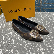 Load image into Gallery viewer, Louis Vuitton  Flat Ballerina
