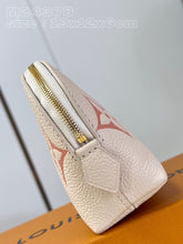 Load image into Gallery viewer, Louis Vuitton Cosmetic Pouch Bag
