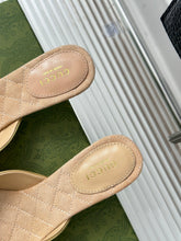 Load image into Gallery viewer, Gucci  Sandals With Horsebit
