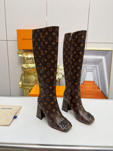 Load image into Gallery viewer, Louis Vuitton Shake High Boots
