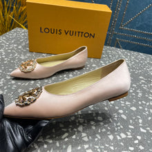 Load image into Gallery viewer, Louis Vuitton  Flat Ballerina
