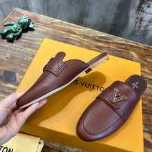 Load image into Gallery viewer, Louis Vuitton Capri Open a Back  Sneakers
