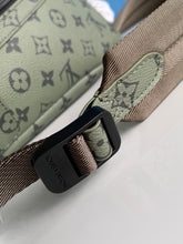 Load image into Gallery viewer, Louis Vuitton Discovery PM Backpack

