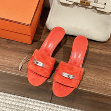 Load image into Gallery viewer, Hermes Gigi Sandal
