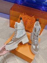 Load image into Gallery viewer, Louis Vuitton Laureate  Platform Desert Boots
