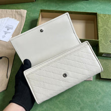 Load image into Gallery viewer, Gucci Blondie Continental Wallet

