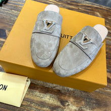 Load image into Gallery viewer, Louis Vuitton Capri Open a Back  Sneakers
