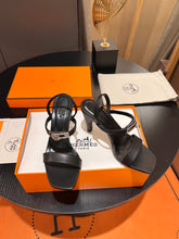 Load image into Gallery viewer, Hermes Glamour 70 Sandals
